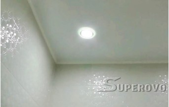 Натяжной потолок в ванную белый матовый одноуровневый до 7 кв.м в Барановичах 